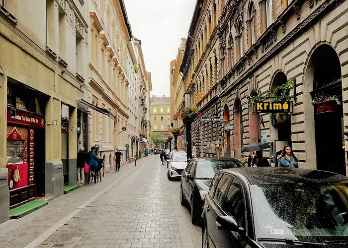 Petibo - Kazinczy 6 Budapeszt
